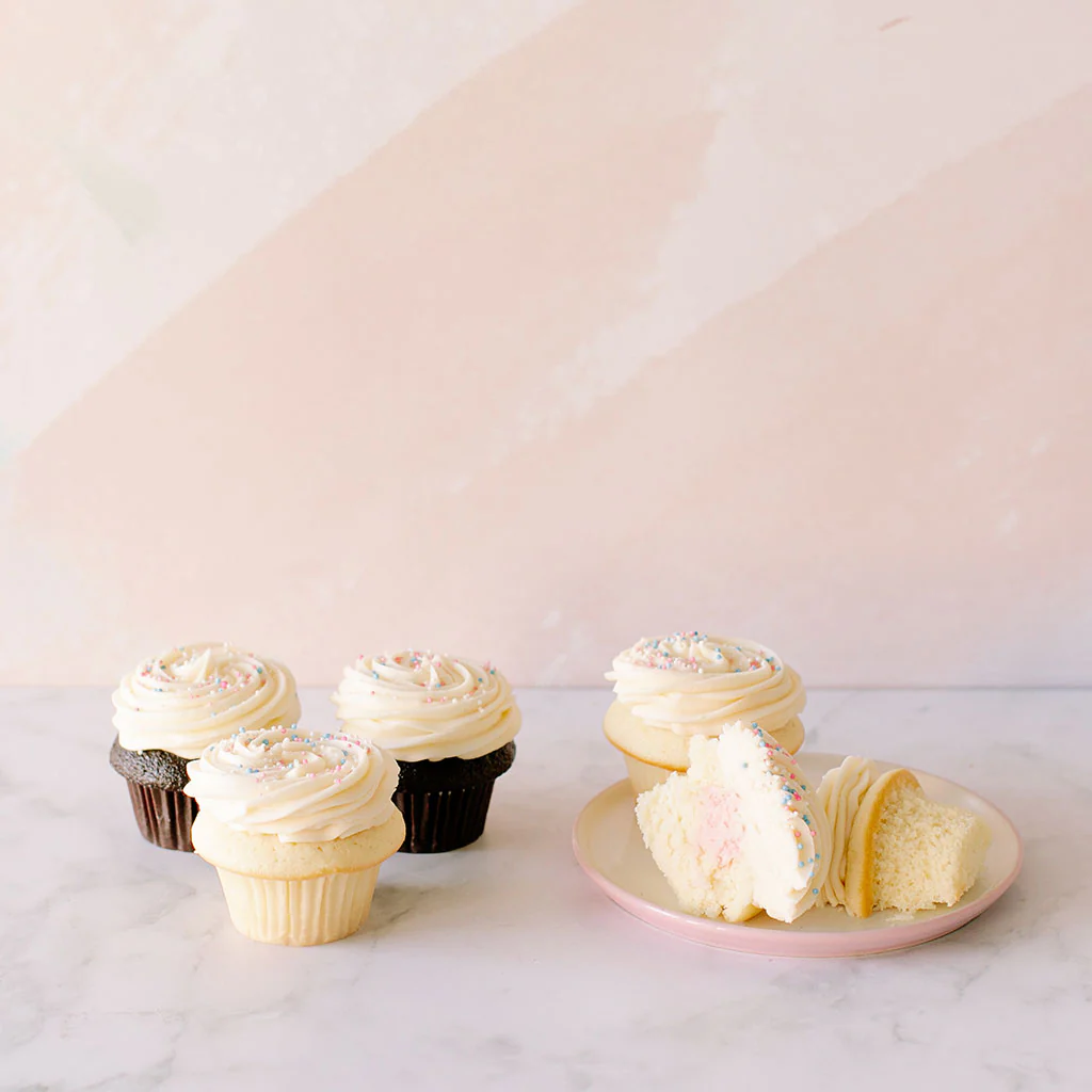 Reveal Cupcake - Image 3