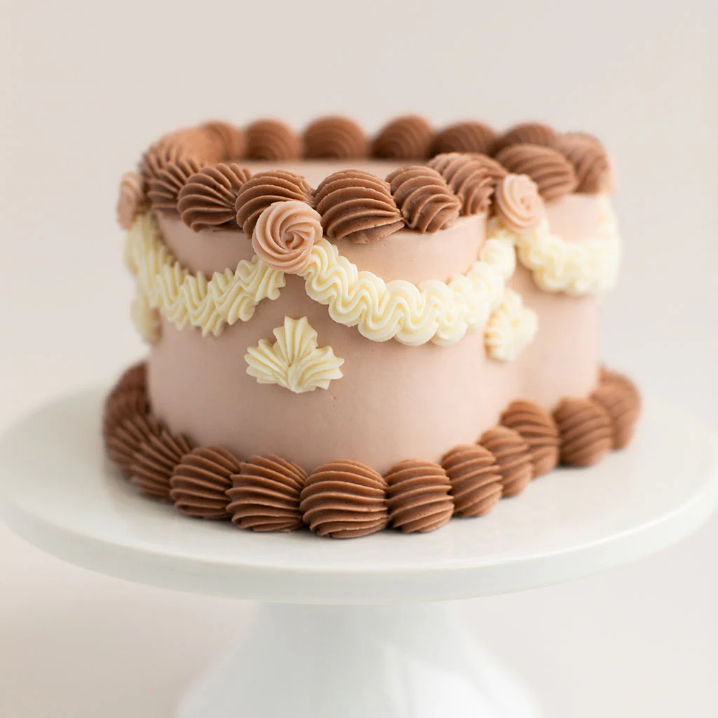 Gluten Free Taupe Vintage Heart Cake - Image 2